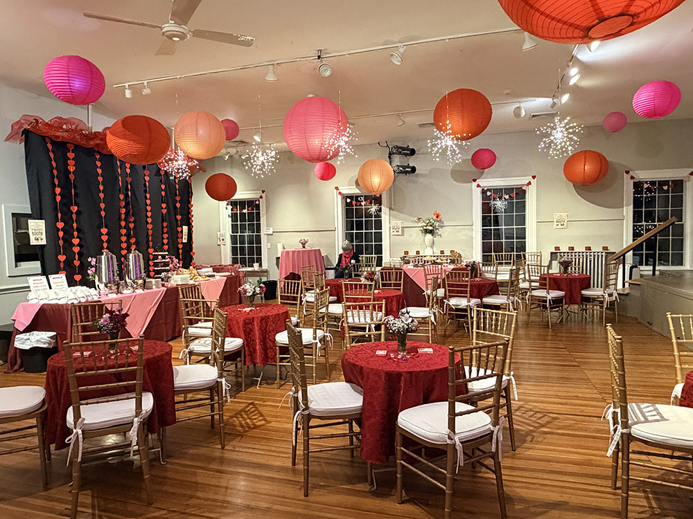 revels-2026-valentines empty room