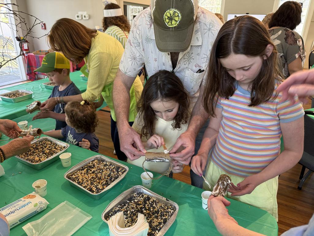 earth day spencertown academy making crafts